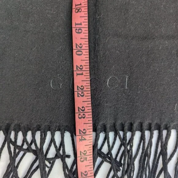 Gucci Authentic Scarf Black 100% Cashmere Unisex Scarf Made in Italy. - Picture 7 of 8